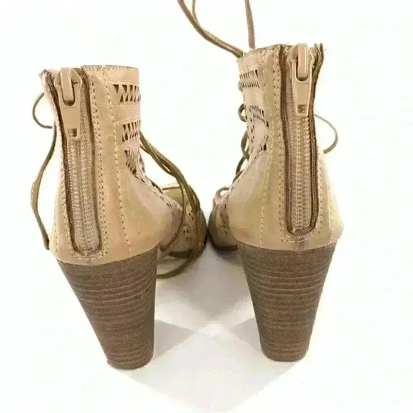 Restricted womens booties size 7.5 cream lace up laser cut Block heels - Picture 6 of 12